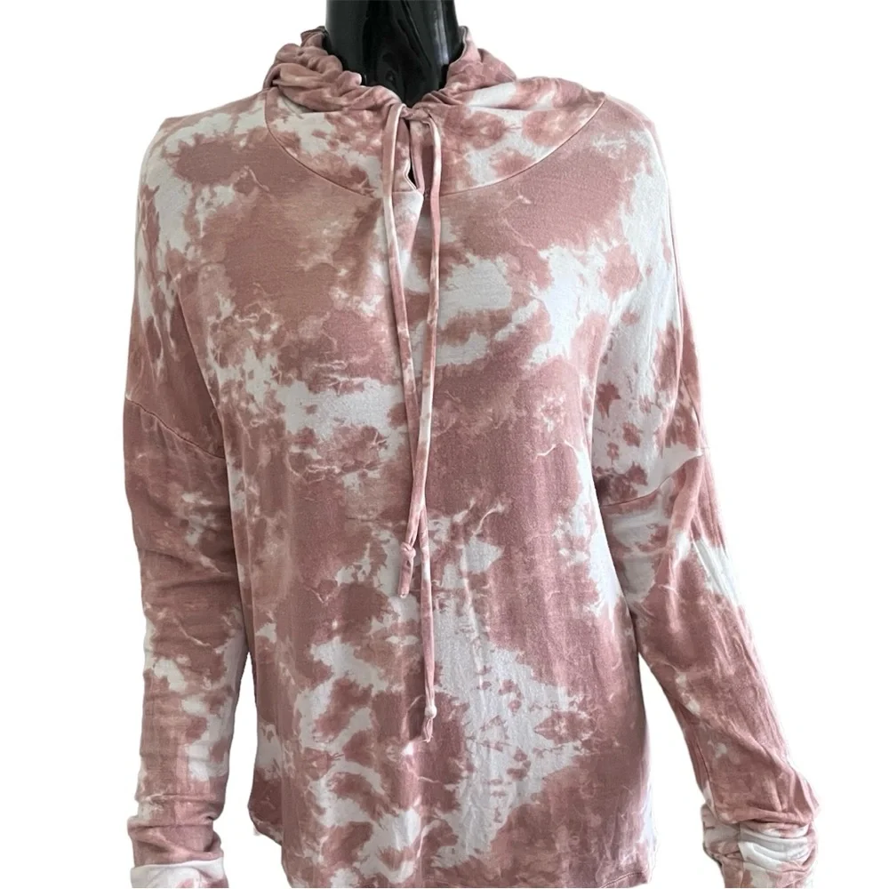 BETSEY JOHNSON Performance Tan White Tie Dye Hoodie sweatshirt very soft & cozy - Picture 1 of 6
